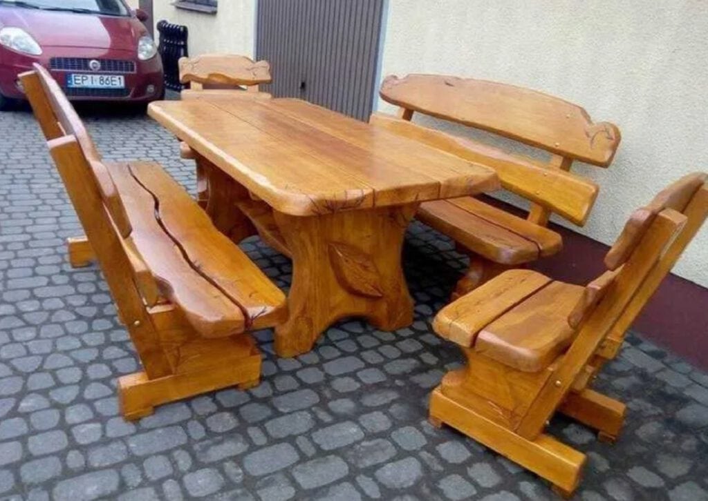 Gartenmöbel aus Eiche - Tisch mit 4 Bänke